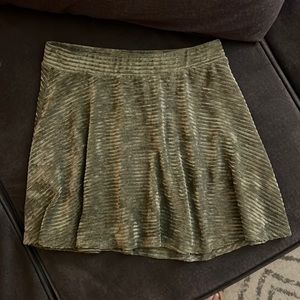 High waisted Velvet Mini Skirt - Green